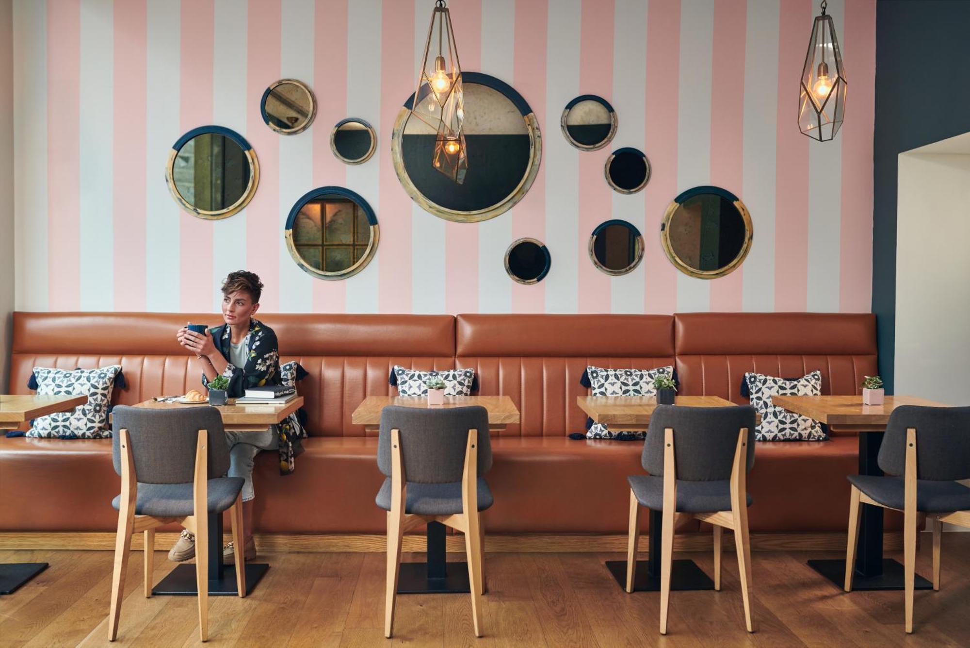 Hotel Indigo Manchester - Victoria Station By Ihg Bagian luar foto